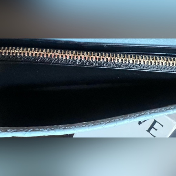 LOEWE ANAGRAM Imprinted Baby Blue Leather Gold Metal Snap Zip Coin Wallet - Picture 14 of 16